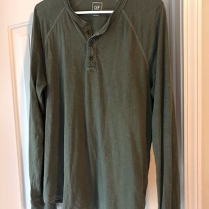 Gap olive green henley